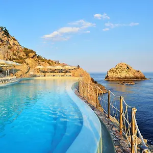 atahotel-capotaormina.taorminaitalyhotels.com/